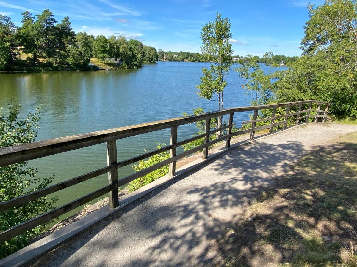 Lower Floor Of 50 Sqm In Nice Villa With Parking Stockholm Kültér fotó
